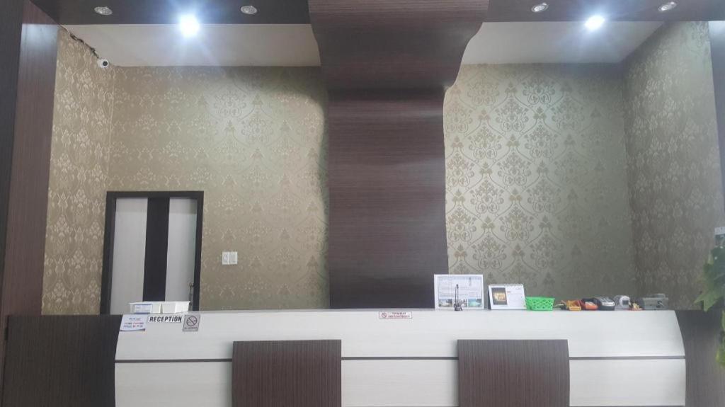 Nasional Hotel Gunungsitoli Luaran gambar